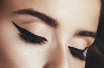 Perfect makeup for droopy eyes.